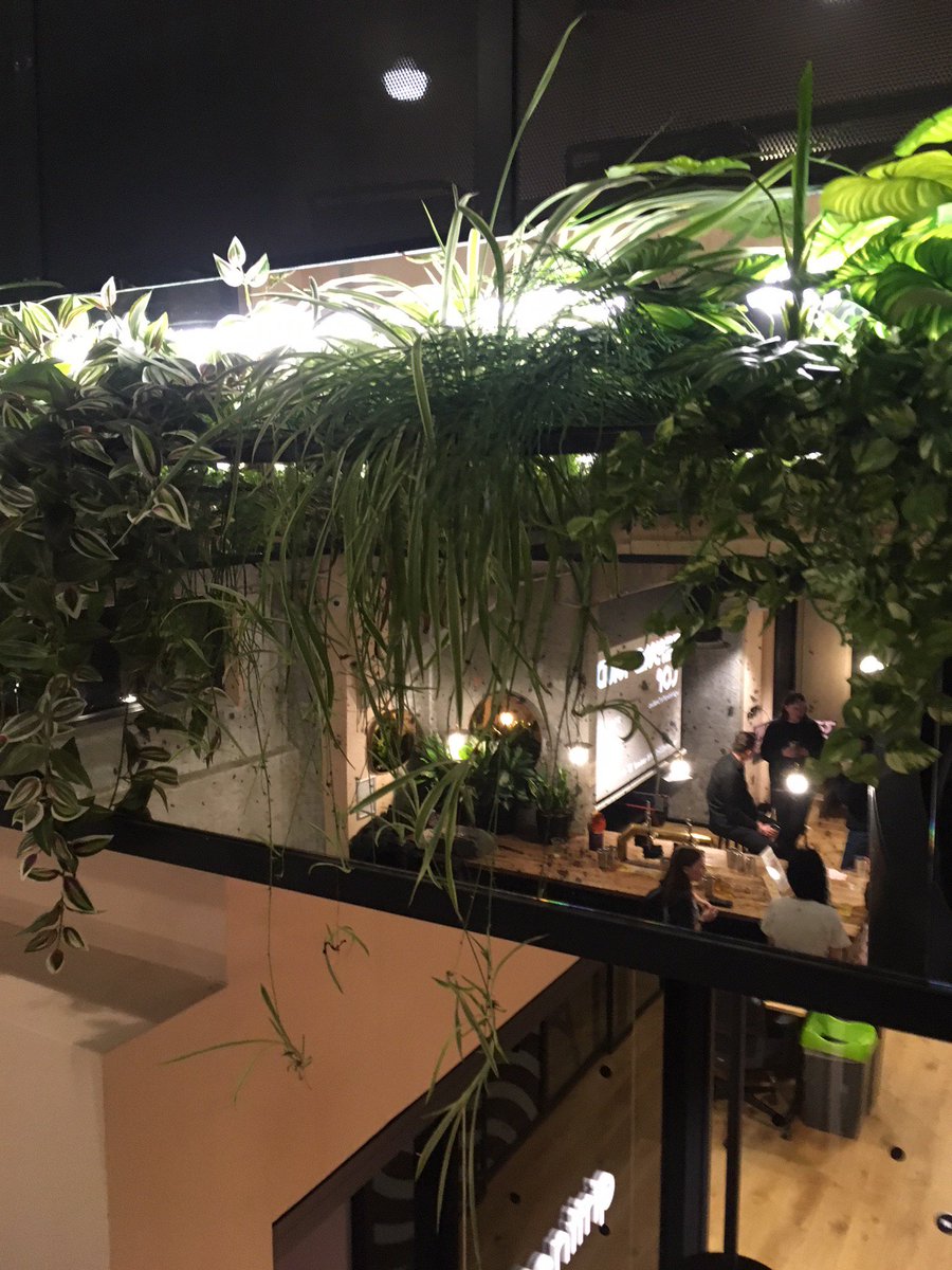 dedegold1's tweet photo. When legal meets creative - my happy place! Great melting pot at @WeWorkUK last night for Terms and Conditions - legal advice for creatives....Well done  @FreethsIPMedia @JonnyMayner @kevinpoulter  - @thisisintern @tsandcsldn @PesaProductions and I LOVED this #wework venue...... https://t.co/5xKZnEhXB9
