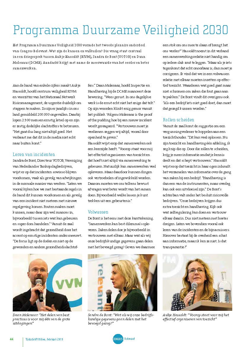 pDV2030's tweet photo. 📢 'Wat als wij onze bedrijfskundige gegevens gaan delen met het bevoegd gezag?' 🤝
Dat vroeg Sandra de Bont (@Tankopslag) tijdens het @VVMBureau Relevant congres waar ze in gesprek was met Daan Molenaar (@MilieuRijnmond) en Aukje Hassoldt (@rivm) over @pDV2030. 👨‍💼 https://t.co/2KQAIHA0Zu