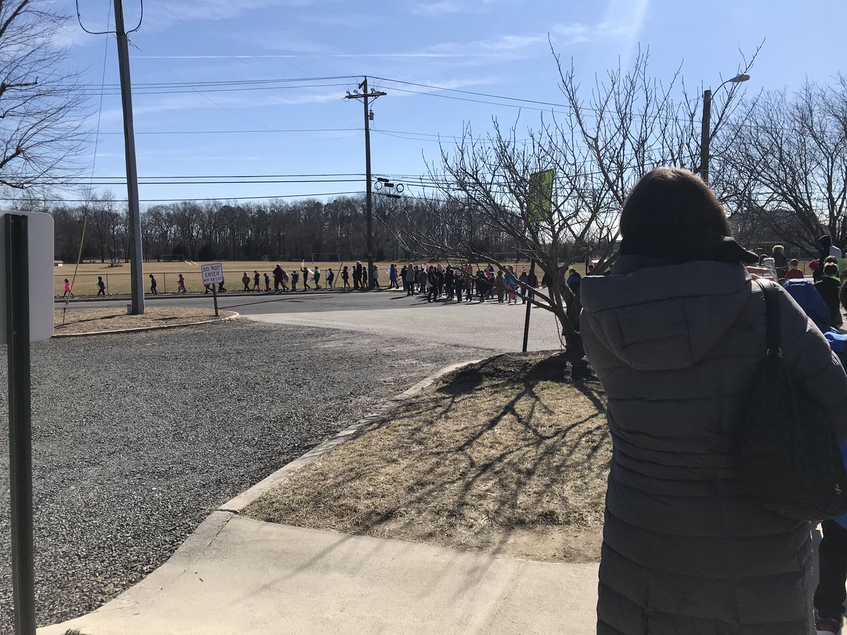 RaleighDeeney's tweet image. Here we go! #peacesignsproject #TigerStrong #WeB4Me