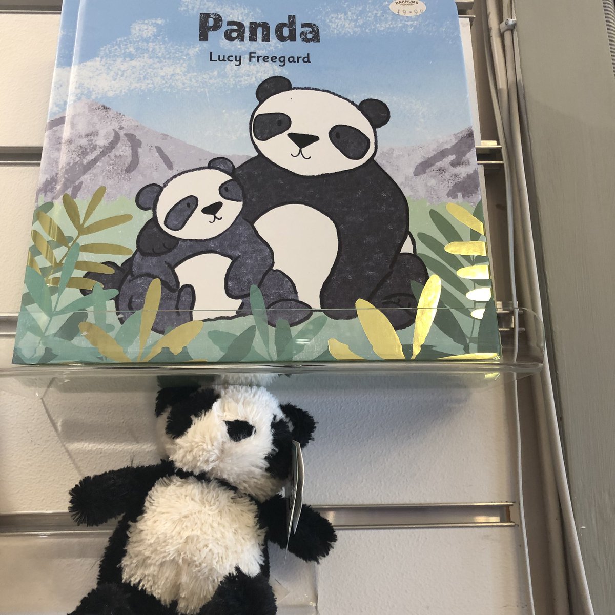 You can’t beat a cuddly toy and a story #jellycat <a href="/barnumspenarth/">Barnums</a>