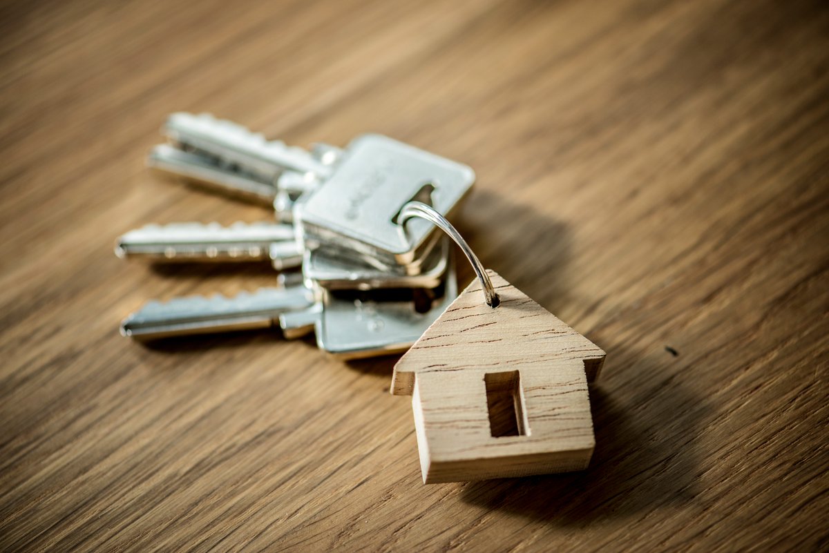 amrenrealty's tweet photo. Planning to buy a house soon? 🏡

If so, you’re probably wondering what you should be doing right now, before you actually start the process.

Here are five things you should do before buying your first home. ➡️
https://t.co/nqBTUyc8hG https://t.co/5aPd6R6bxT