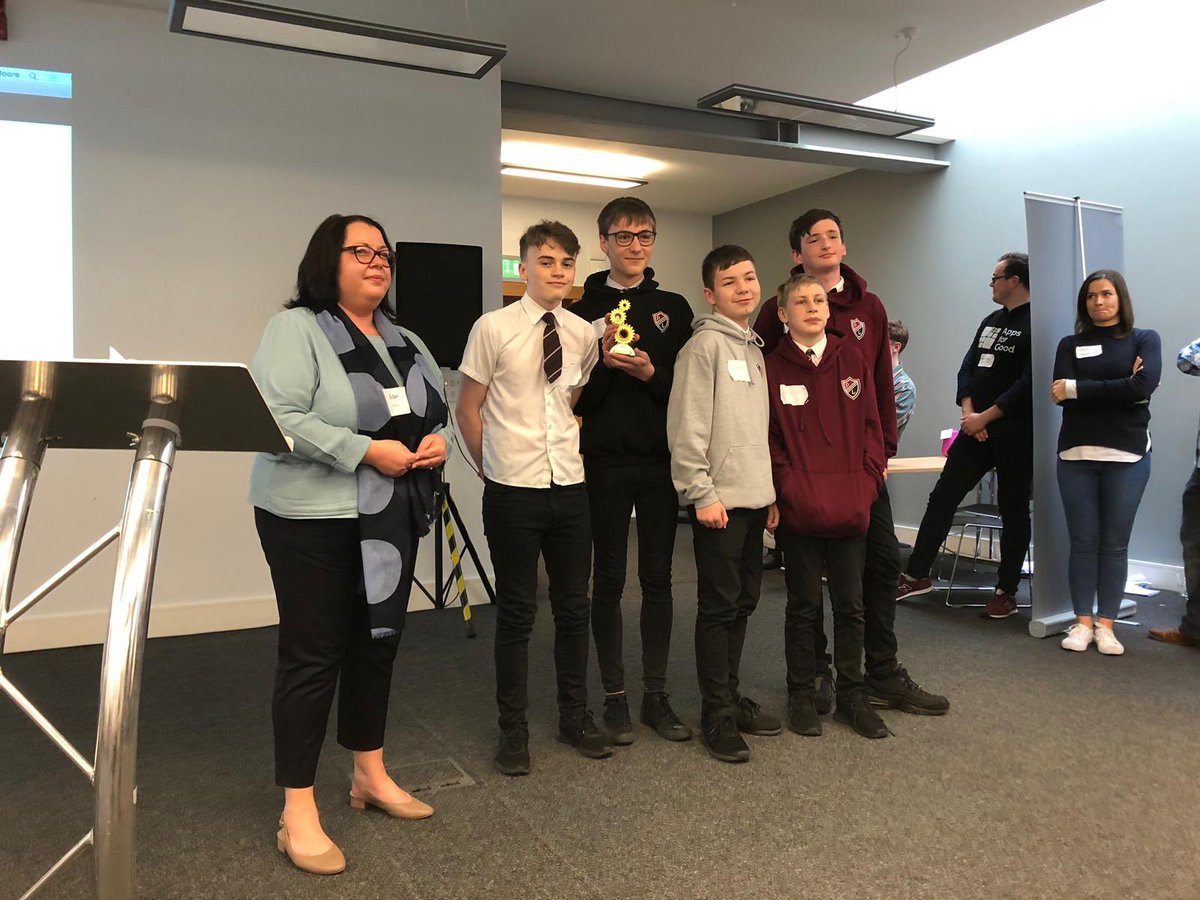 AppsforGood's tweet photo. Wow, what a fantastic 2019 #AfGScotland event, we’re so proud of all of the students involved, but here are this years People’s Choice Award winners: 
🥇Carbon Kicker @dunoongrammar1 
🥈Qwik Eat @PrestonLodgeHS 
Joint🥉Paws &amp; Relax and Frosty @dunoongrammar1 https://t.co/1FFThRGqgF