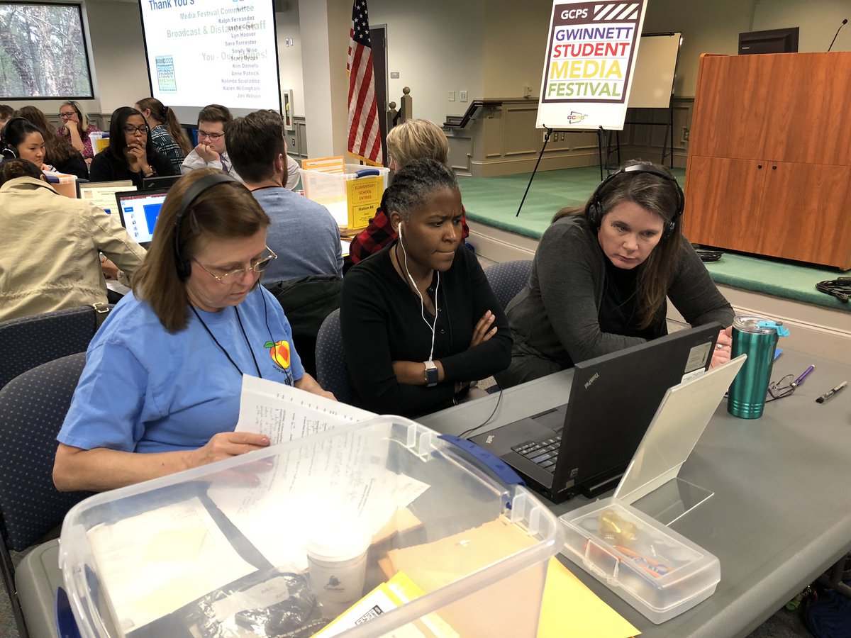 GCPSLibraries's tweet photo. The judging has begun at the Gwinnett Student Media Festival. How many @GCPSLibraries media specialists do you see? #gwinsmf #studentproducers @gcpstv https://t.co/K7xscasYZC