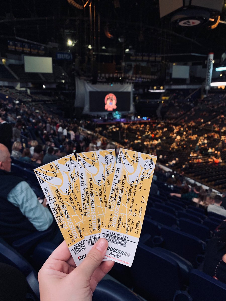 alimillican99's tweet photo. the best night of my life 💕 https://t.co/27nhXr9kKy