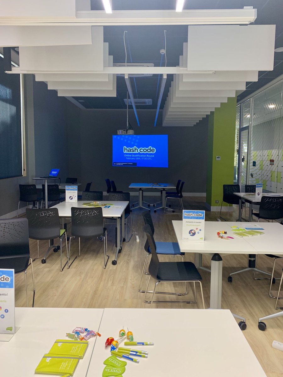NTTDataSpain's tweet image. ¡Calentando motores para afrontar el reto #HashCode2019 en 10 oficinas de everis! Are you ready?
#HashCodeateveris
