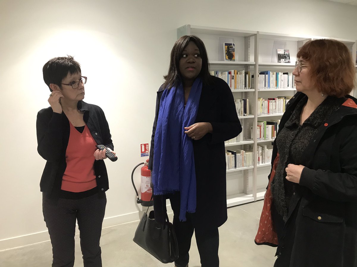 Laetitia Avia On Twitter J Ai Passe Les Meilleurs Moments De Mon Enfance Dans Une Bibliotheque Ce Matin Avec Flodemassol Et Sylviekha Visite De La Bibliotheque Assia Djebar Inscrite Au CÅ