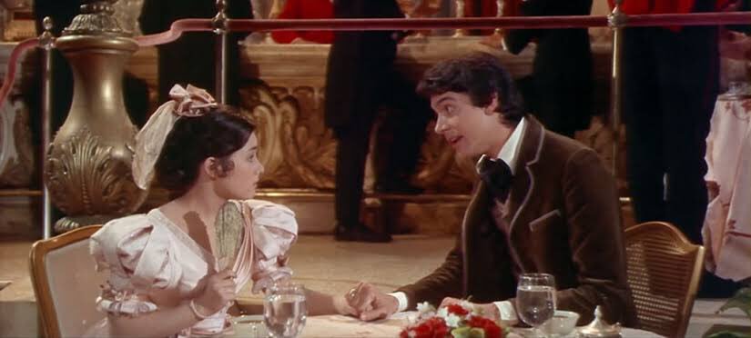 Happy birthday Tommy Tune. I was impressed by his plasticity in Hello Dolly! 