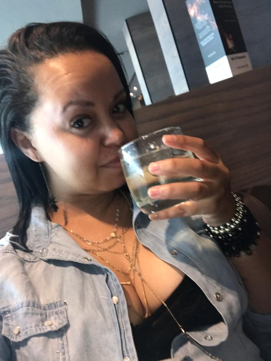 li_298's tweet photo. Coco and I are ma shenaniganising from two separate lounges 😅 hers doesn't allow guests, and mine was having peak so only cardholders allowed.. I think perhaps they knew we'd be too much for 1 lounge 😅 #GetLiAndCocoInTheBox #DurbanDarlings #Umhlananigans https://t.co/Ua6YvAVvNA