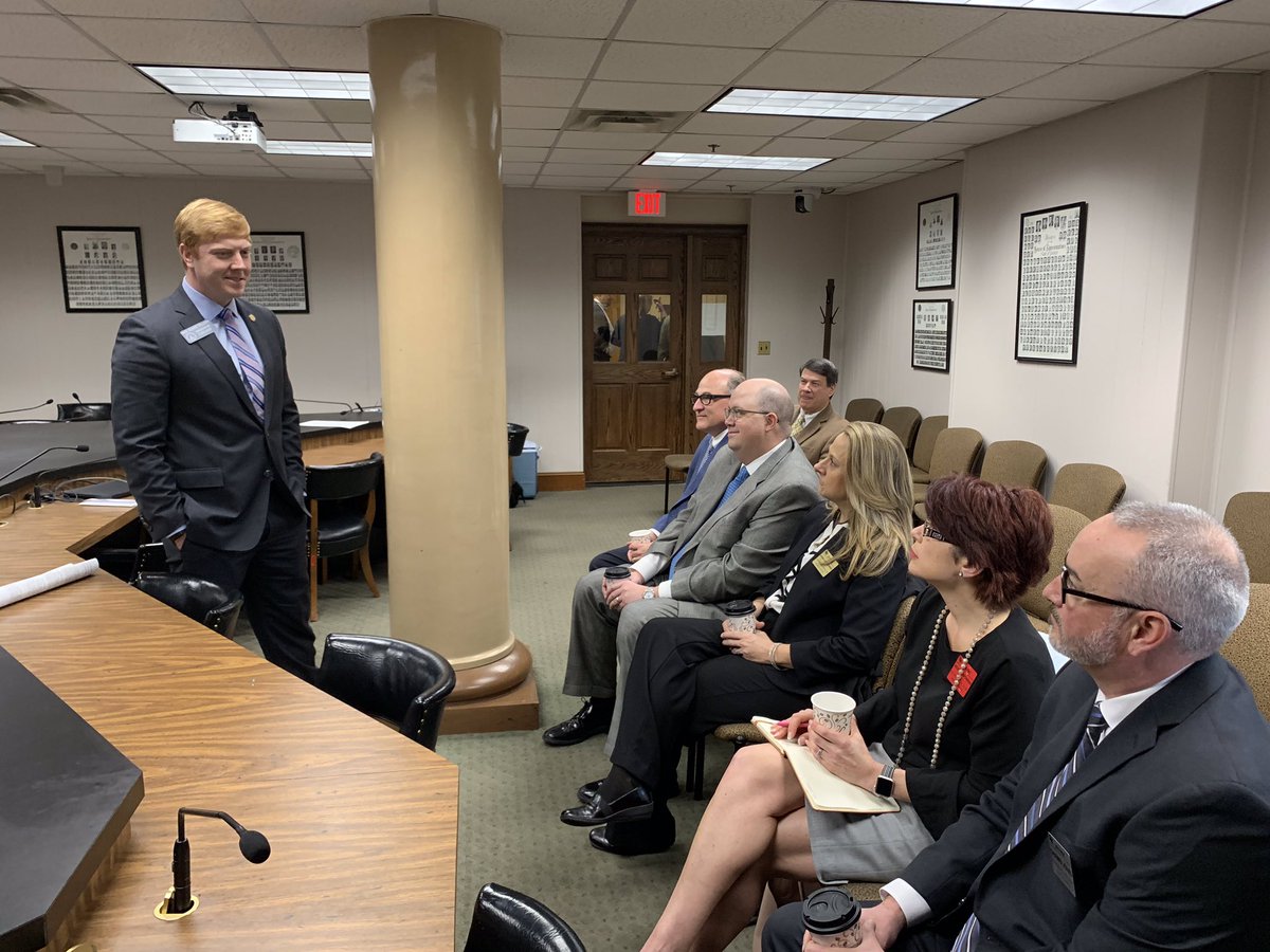 BillABCGA's tweet photo. ABC GA held a very successful mtg at the capitol discussing important issues in the commercial construction industry. #BuildingGA #ABCMeritShopProud https://t.co/0ueAUWRanC
