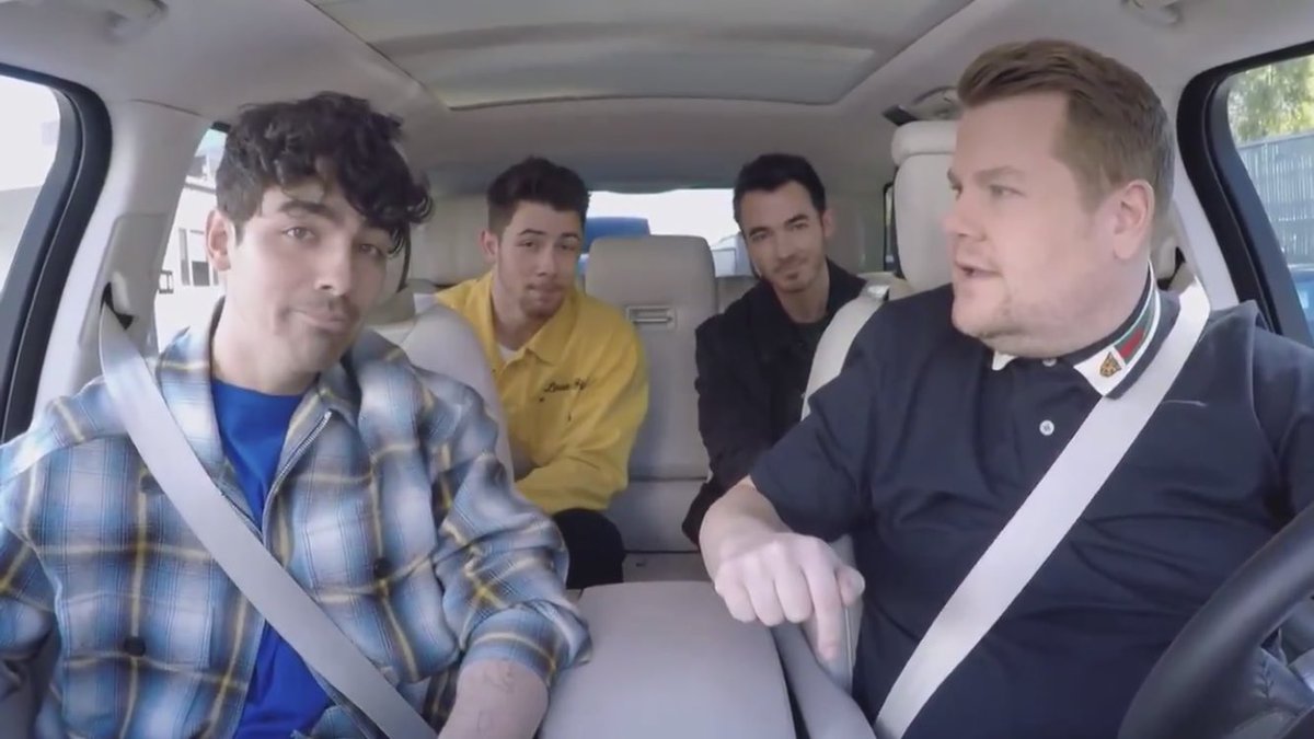 lovanas's tweet image. 