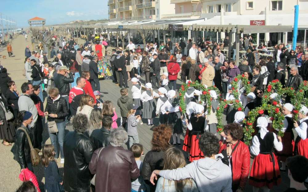 EViagers's tweet photo. Partageons l'information en #Anglet ! https://t.co/8LwtaEGUIR https://t.co/9VynRkYIjd