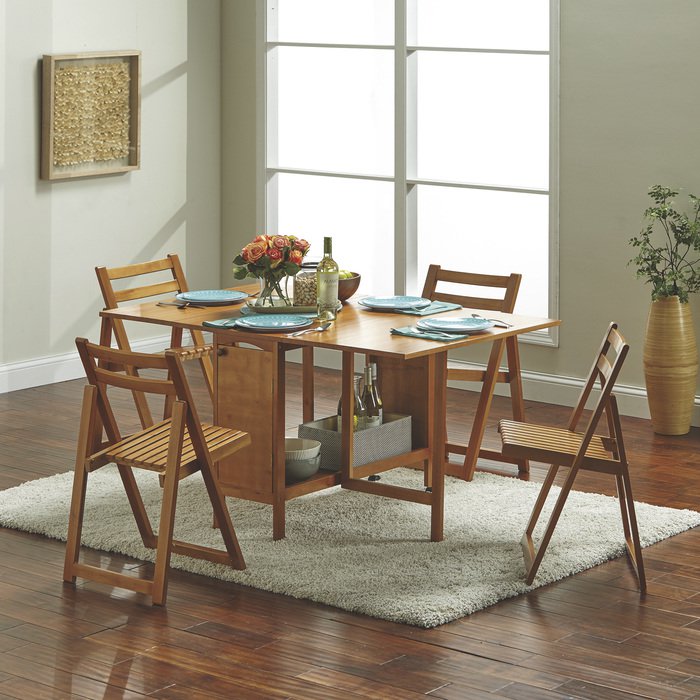 Kotulas's tweet image. We are obsessing over this space-saving dining set: ow.ly/RCeO50mb22J

#spacesaver #diningroom #kitchendecor