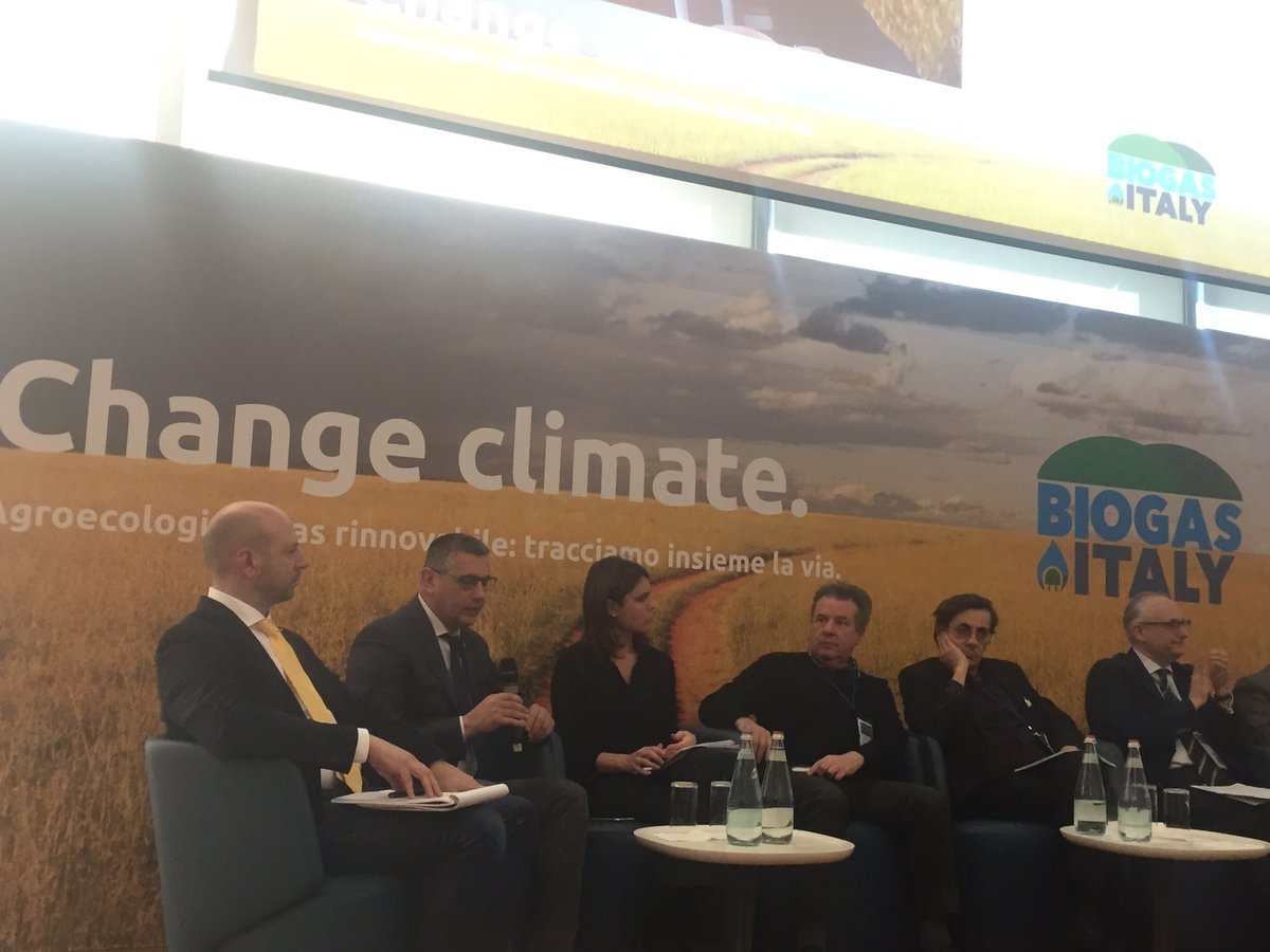 Cambiamenti climatici e #gas nella #transizionenergetica @simonabonafe @casseseM5S e il presidente della Commissione Agricoltura del @SenatoStampa, Vallardi, a confronto con scienza e associazioni sul futuro del #biogas e #economiacircolare #BiogasItaly2019