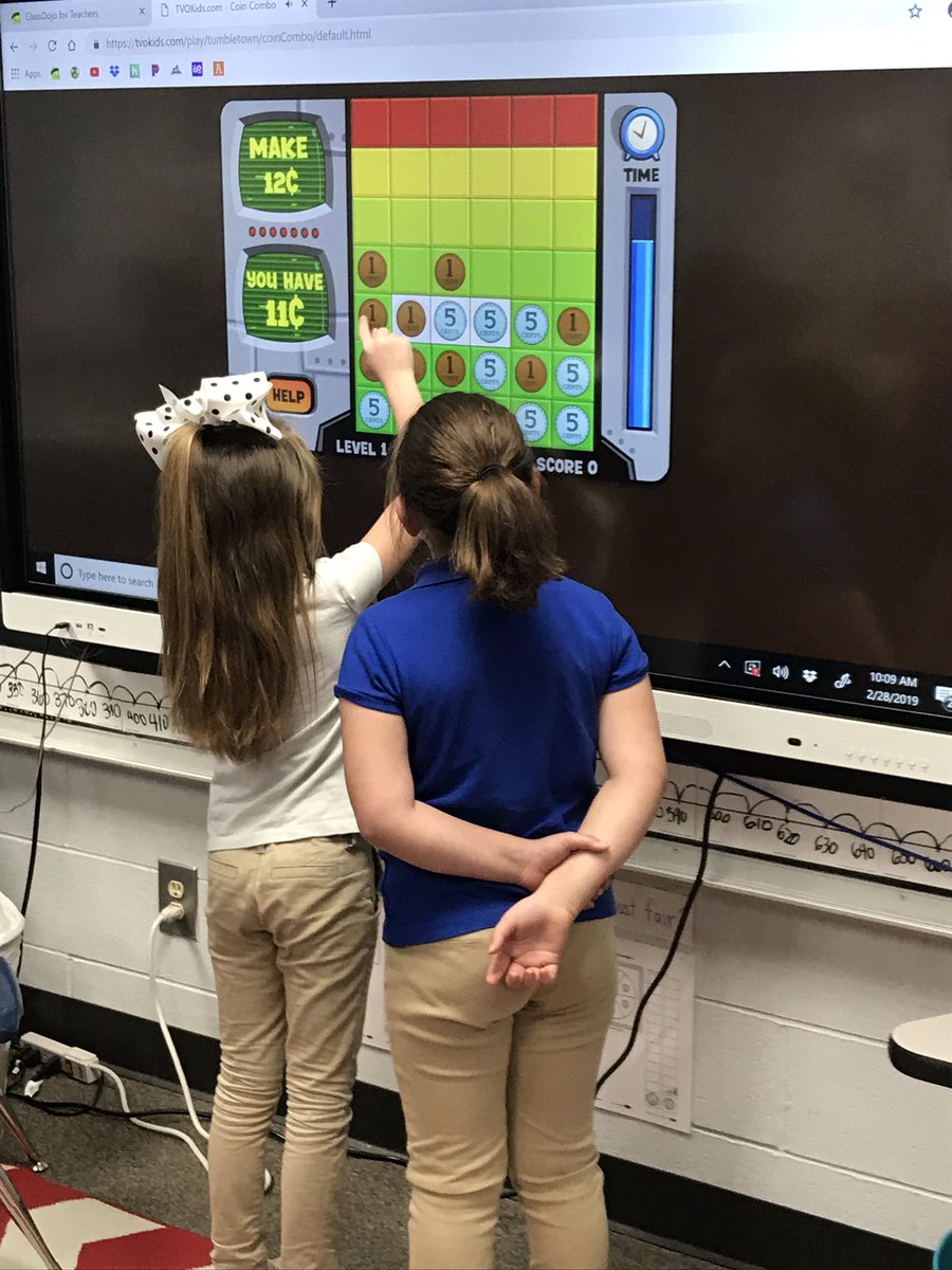 HighStanley's tweet image. Learning digitally at SHS #DeSotoStong #smartboardgames #money