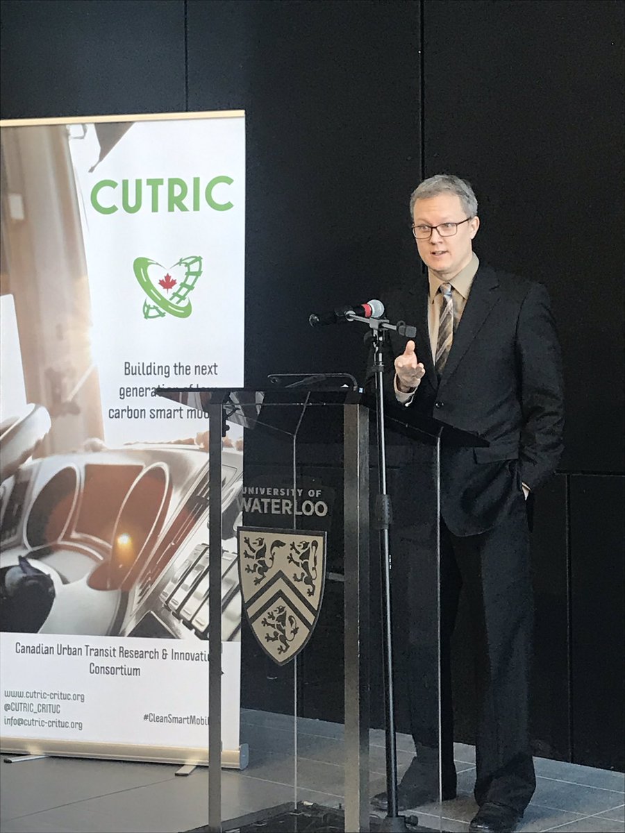 WaterlooENG's tweet image. Thank you Alan Young from @BallardPwr (&amp;amp; @UWaterloo #WaterlooEngineering alumnus) for your partnership on this exciting fuel cell research initiative. Always great to have @uwaterlooalumni back on campus!