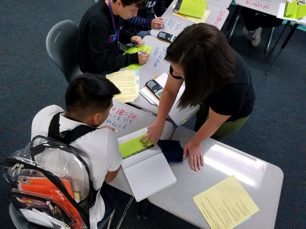 par10818's tweet photo. Valuable learning time between students and teachers during mini lesson @cfisdmath @dsdPD @JerseyVillageHS https://t.co/yQRMzZVMzH