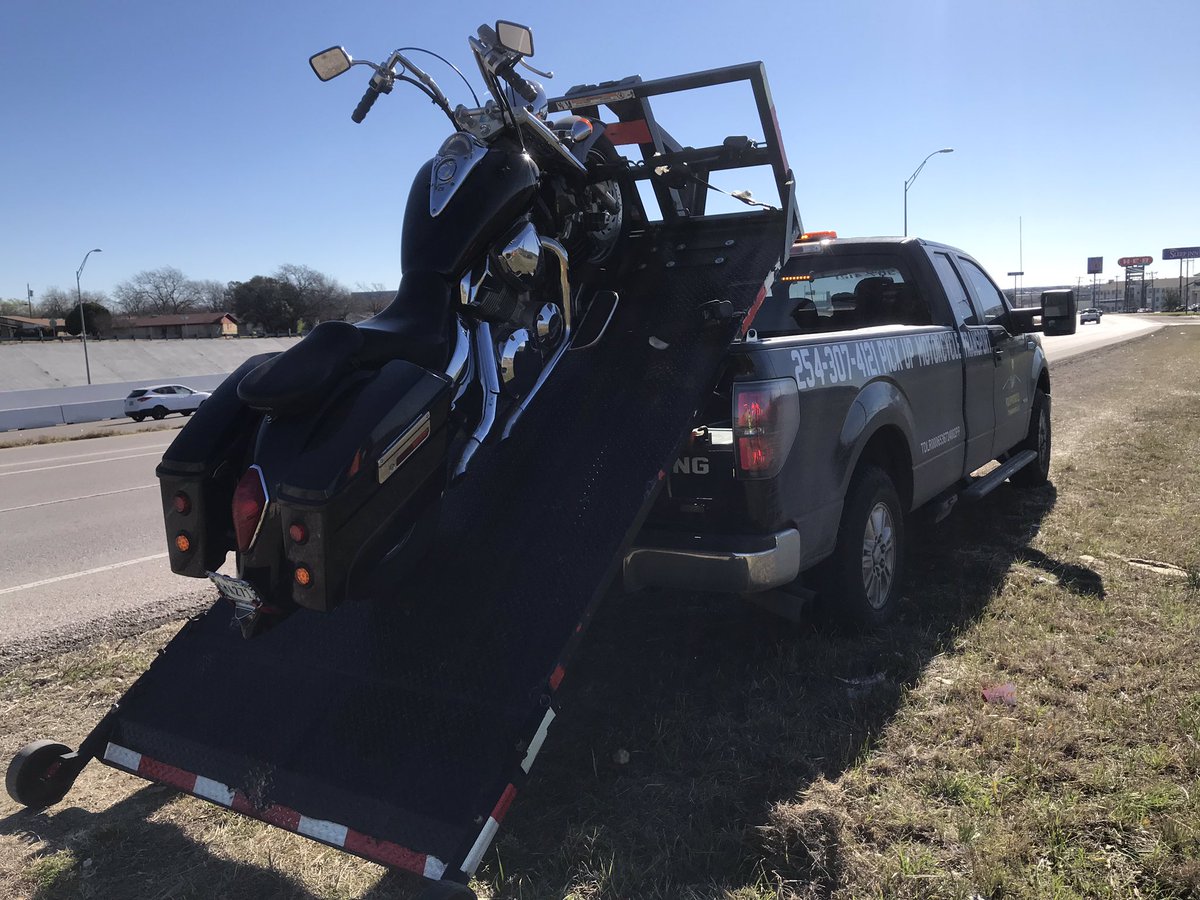 UpTransport's tweet photo. Pick up Motorcycle Transport provides affordable safe motorcycle transport to and from dealership, mechanic or if your motorcycle malfunction on the side of road. Give us a call  (254) 307-4121  . https://t.co/kDXNJHkHPK