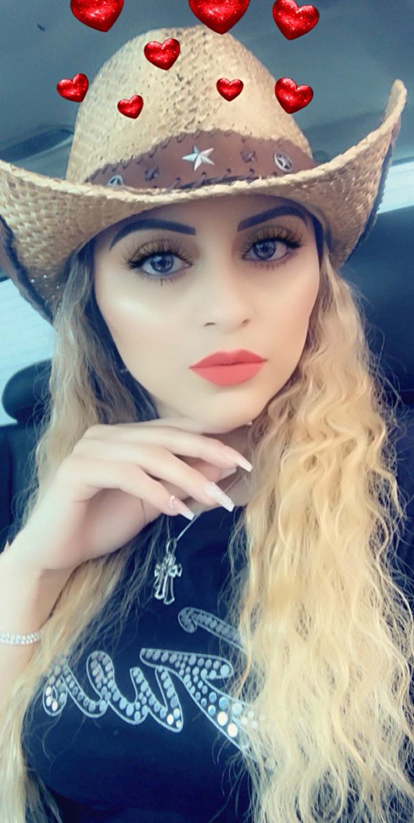dally_mayorga's tweet photo. About last night.........❤️@RODEOHOUSTON @BrooksAndDunn #RODEOHOUSTON #BrooksandDunn #houston #snapchatvibes #cowgirl #countrymusic https://t.co/vUwOrOMgNM