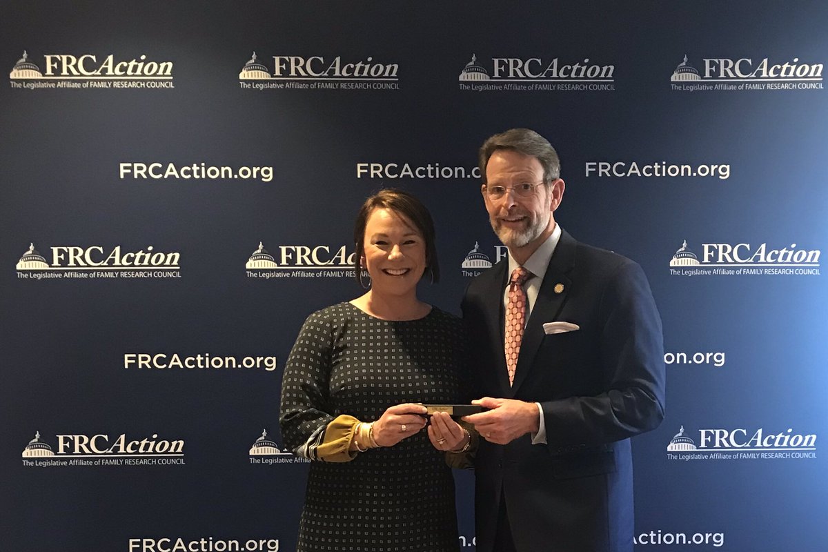 TeamRoby's tweet image. This morning, I was honored to receive the Family Research Council’s True Blue Award for scoring 100% on their 2018 vote scorecard. In Congress, I will always support policies that strengthen American families and protect the unborn. #ProLife @FRCAction @FRCdc