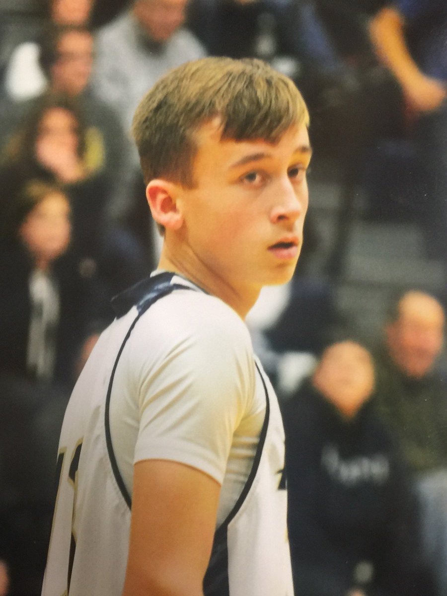 HoosierHills's tweet photo. SECTIONAL NOTEBOOK: Providence breaks losing streak | STORY: https://t.co/OMh6dVFg9n https://t.co/oZufBOiOo2