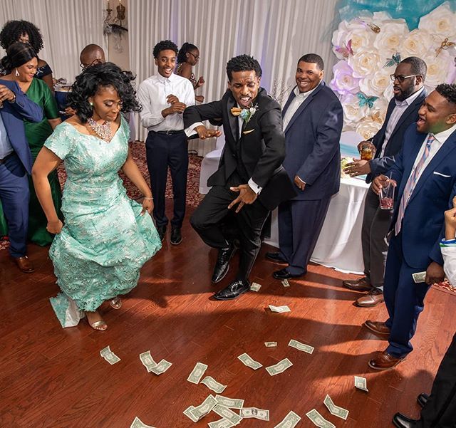 RSWeddingsLLC's tweet photo. ๐บ๐พ๐บ๐พ๐บ๐พDance like nobody is watching ๐บ๐พ ๐บ๐พ๐บ๐พ #FinallySingletary #SingletaryTrio #WeddingDayIdeas #WeddingDayTips #WeddingRing #WeddingSeason #WeddingPhotographer #weddingreception #Bride #Groom #DMVWedding #DCWeddings #VAWeddings #MDWeddings #dcphotographer #mdphotographer #dโฆ https://t.co/DsnQKmNPGO