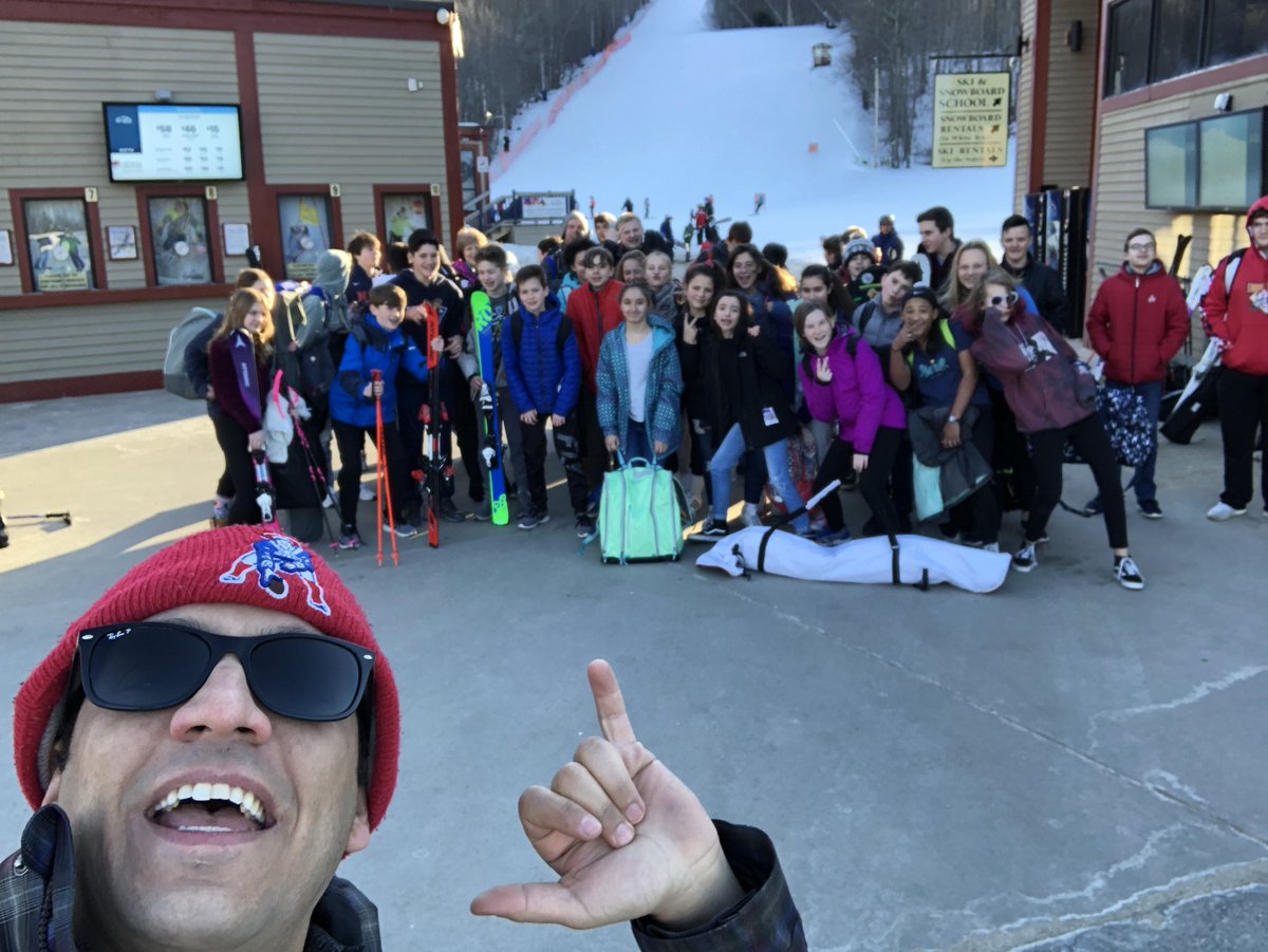 MrBrianAlmeida's tweet photo. #WEAREOR last day of ski club https://t.co/EgYNLTkeur
