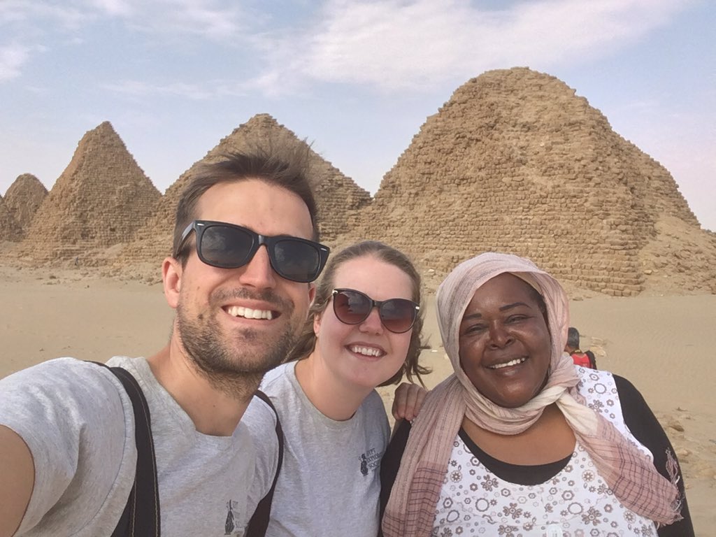 CGraves88's tweet photo. Everyone: βWhat was your favourite thing in Sudan?β
Me: βerm...Amal!β
#missingheralready #notevenleftyet #untilnexttime
@Steph_Boonstra https://t.co/AEnZPpEdwX