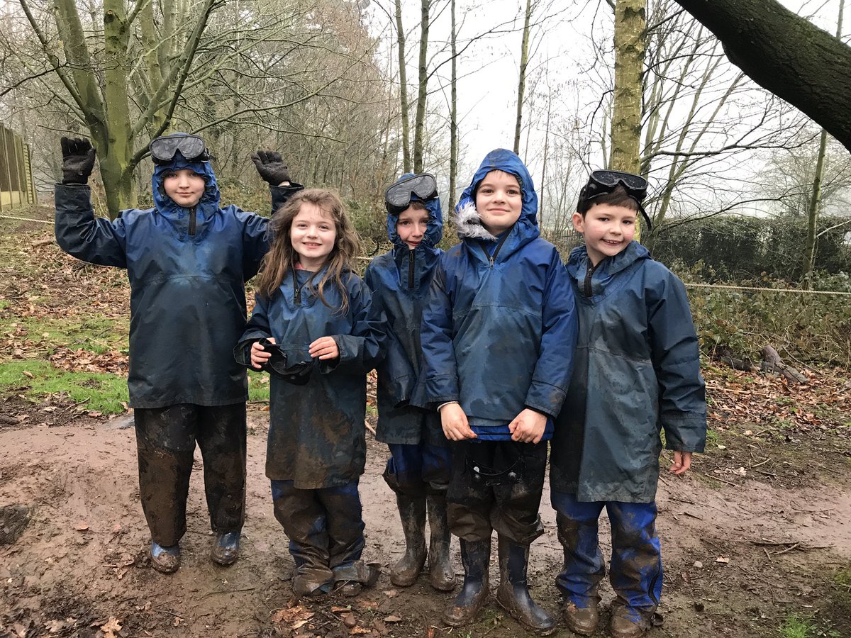 Knypersley First School tweet media
