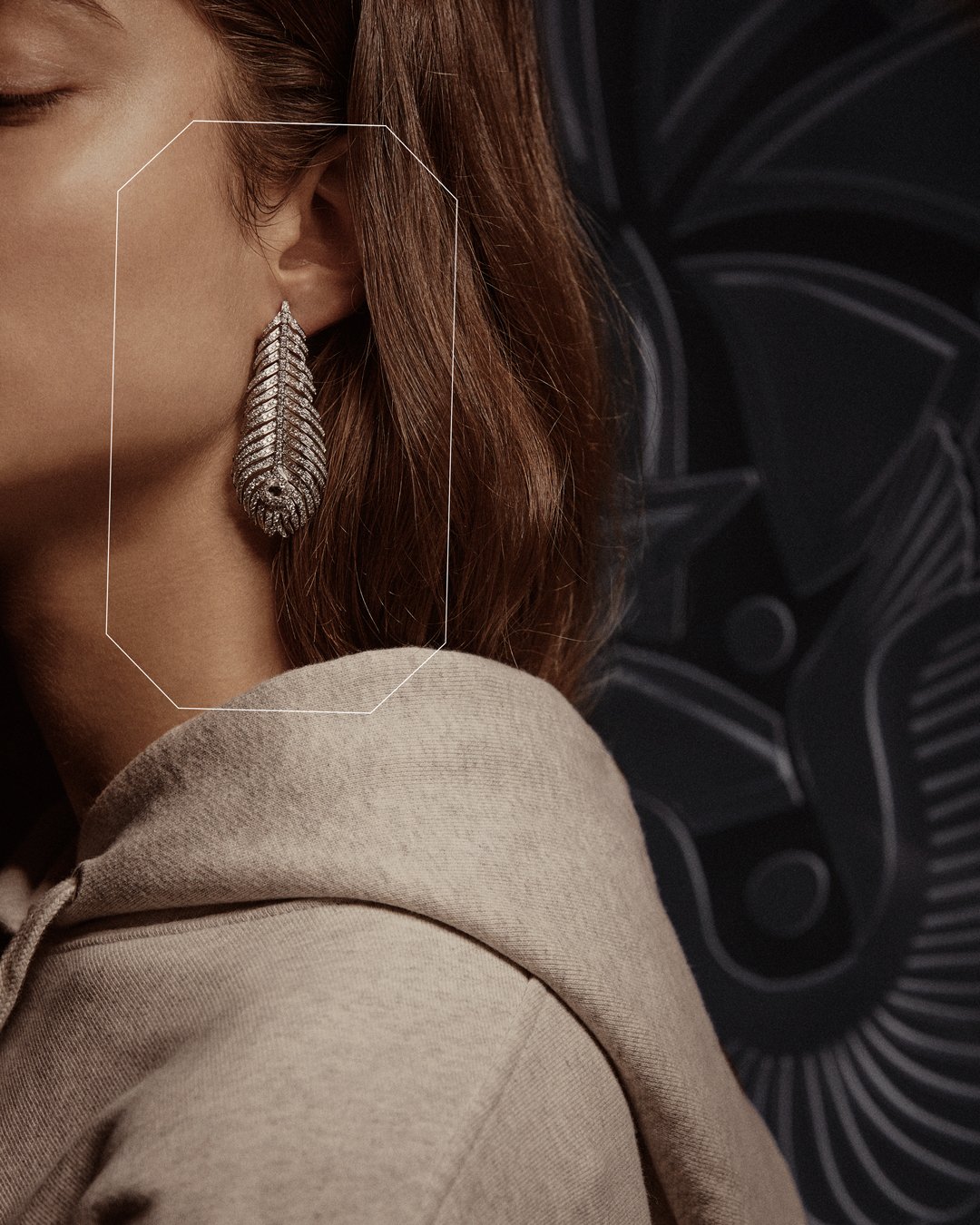 Boucheron plume 2024 de paon earrings