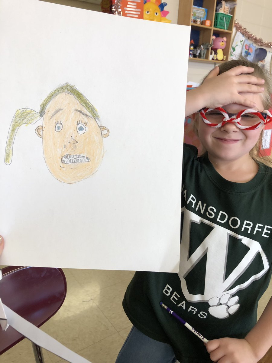 _EB_learn_teach's tweet image. Read Across America Week. #BuddyClass #PartnerPortraits @EBPublicSchools @WarnsdorferEB