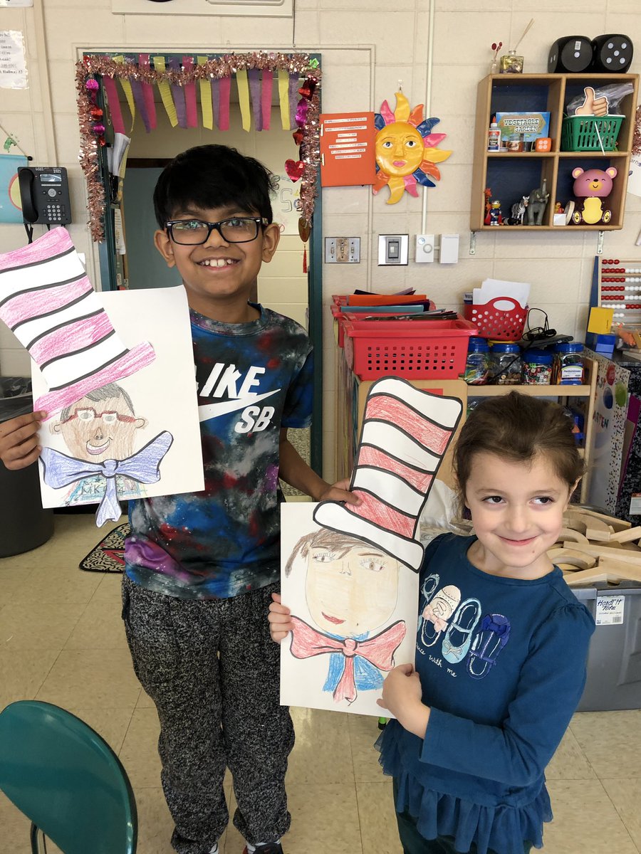 _EB_learn_teach's tweet image. Read Across America Week. #BuddyClass #PartnerPortraits @EBPublicSchools @WarnsdorferEB