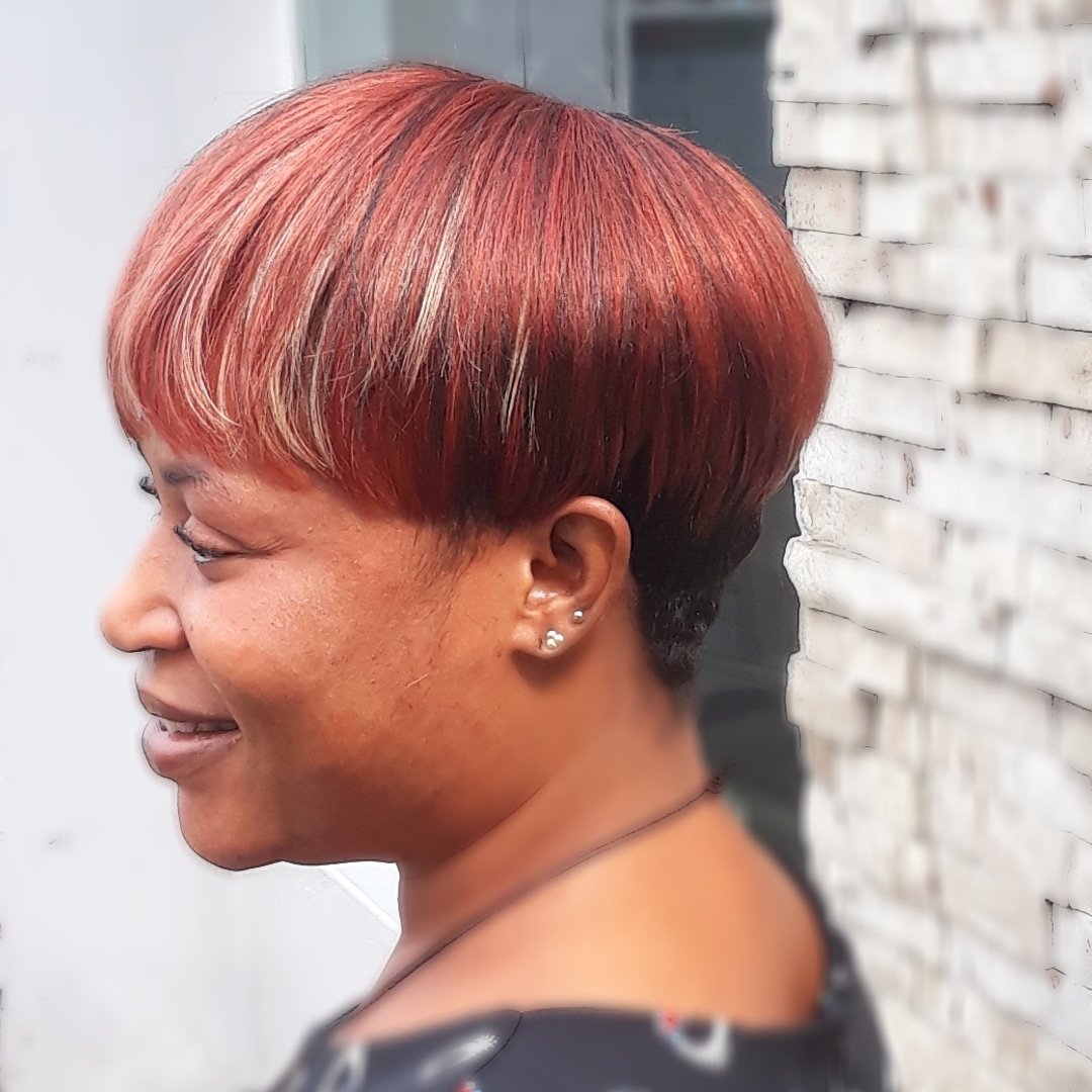 MakeMeSalon's tweet photo. #Pixie slay for that boss chic. 👌
Want hairstyles like this? You know the #plug to professional hair styling. @makemesalon
#pixiehairstyle #pixiecut #styled #pixiepower #wearenotworthy #makemesalon #beautysalon #beauty #tbt #babershop #hairsalon #thecutlife #surulere #lagos https://t.co/3rtZURgvNM