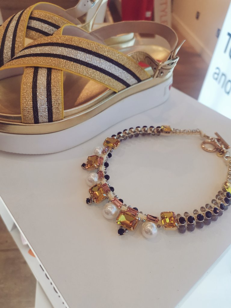 SweetLikeAli's tweet photo. Loving EVERYTHING at @zalando_uk press preview โจ #standbyyourstyle โค๏ธ https://t.co/XByDShJnl0