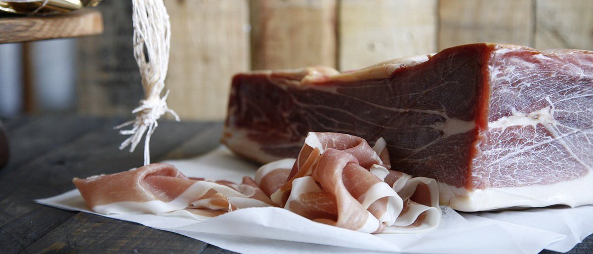 DITALIA1997's tweet photo. Prosciutto is often enjoyed alone; however, in order to get the most out of this delicacy, there are many different techniques and recipes out there to keep things interesting! The center of prosciutto is delicate, salty, and sweet. #prosciuttodiparma https://t.co/nlGxXOOCZD