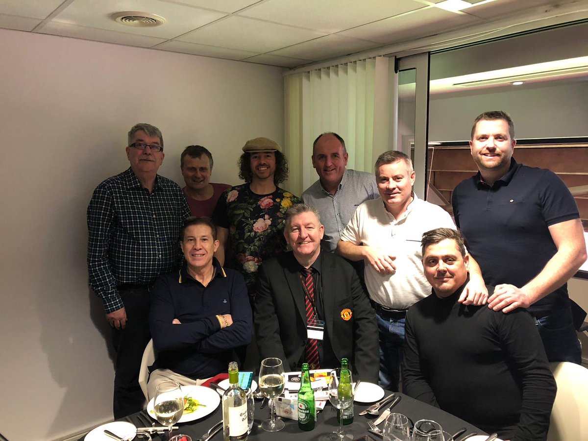 What a true footballing gent <a href="/NormanWhiteside/">Norman Whiteside</a> is. Great way to spend a sunday eve in big kevs box #someoutfit