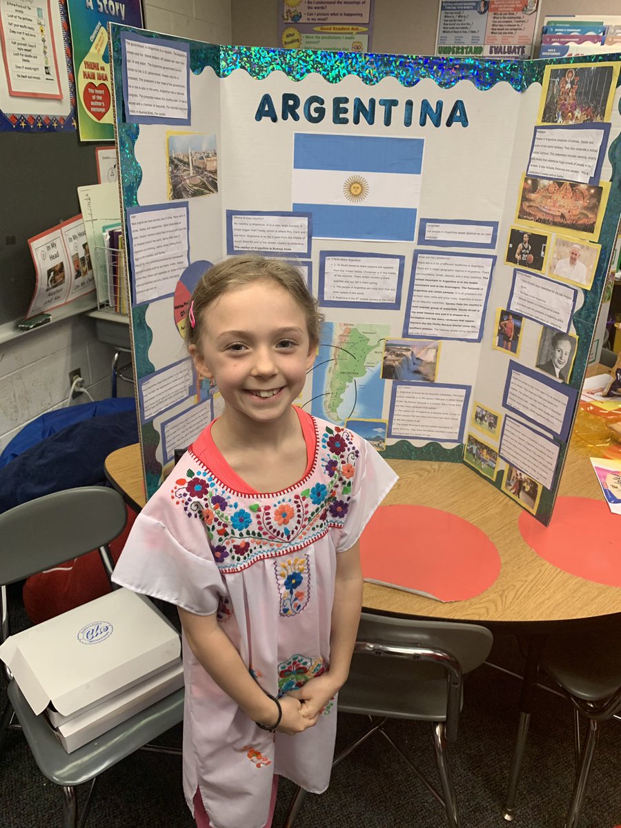 saguarosin2nd's tweet image. So much fun to see these former second graders rocking it in 3rd grade at their international reading fair! #PUEGlobal @krbiles @PleasantUnionYR