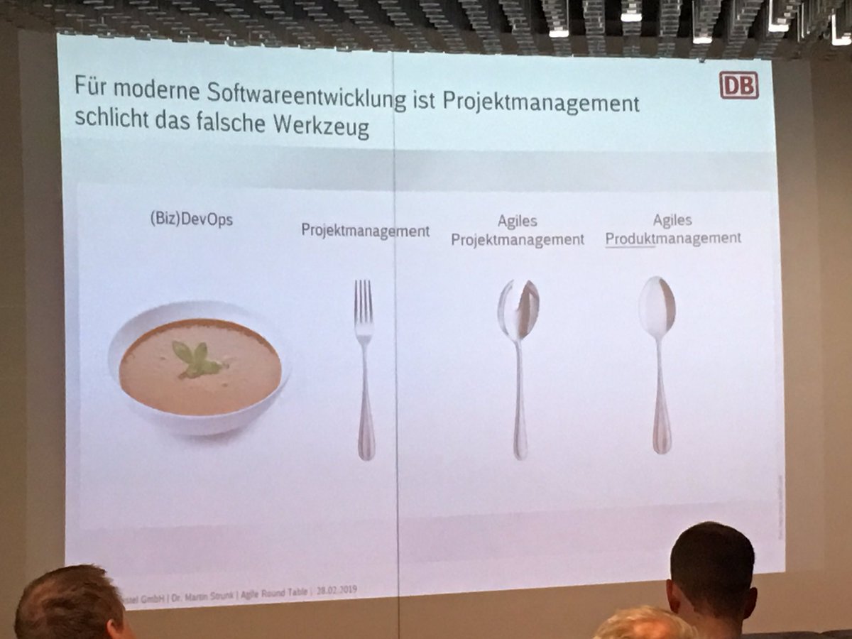 SaxoTom's tweet photo. Für moderne Softwarentwicklung ist Projektmanagement schlicht das falsche Werkzeug. 
via @halle_bad_kapp #AgileRoundTable #ART @DB_Agile https://t.co/FhFSnSRJBa
