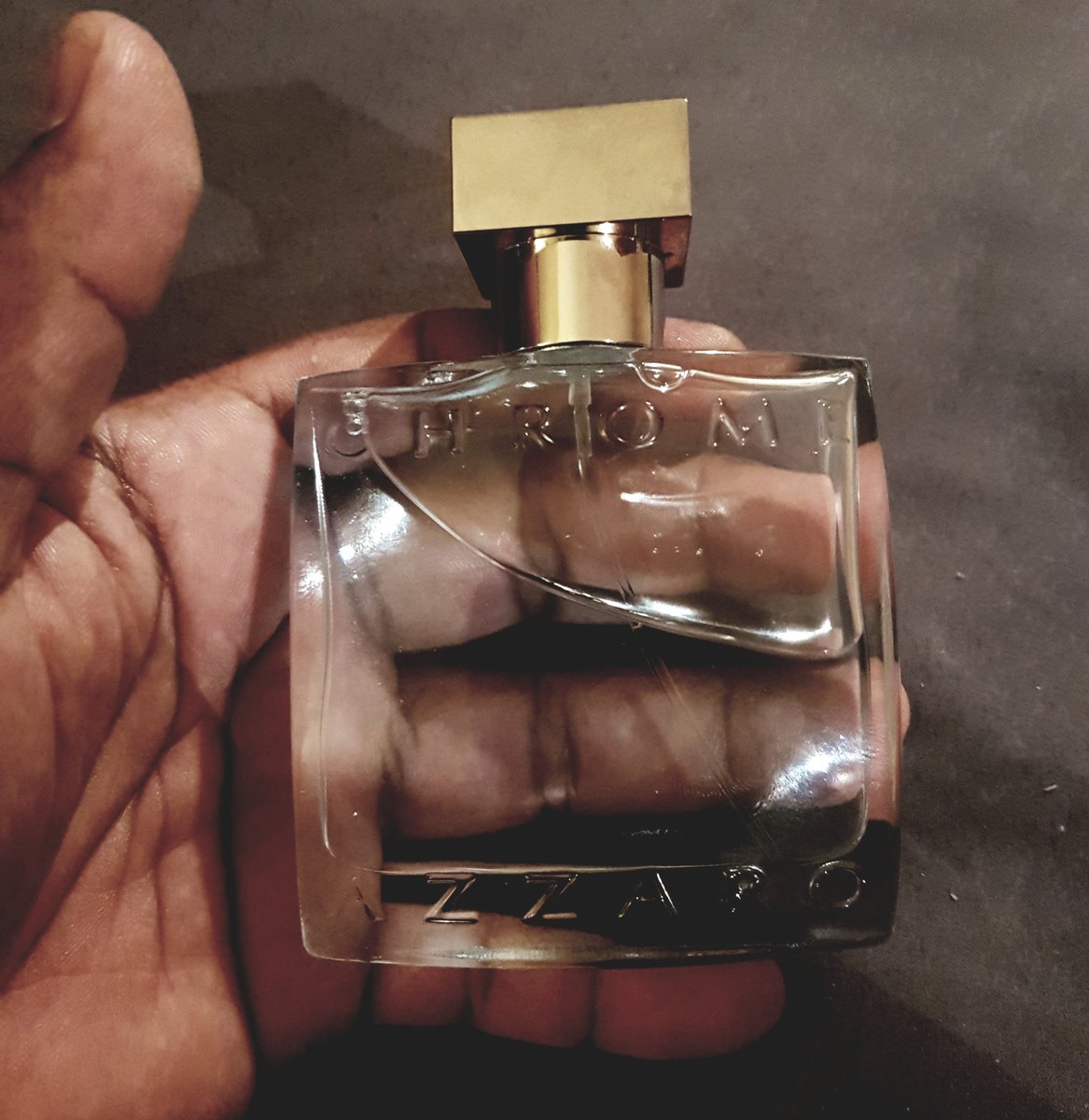 LesDaChef's tweet photo. Last post for the month of love. Practicing self-love. Got myself this Chrome Azzaro at @EdgarsFashion for a third less than anywhere else last week. Walked around Nairobi smelling kinda nice this week 👌🏾 #OwnTheLook #Edgars #OwnTheHome https://t.co/ViwTMqtGX2