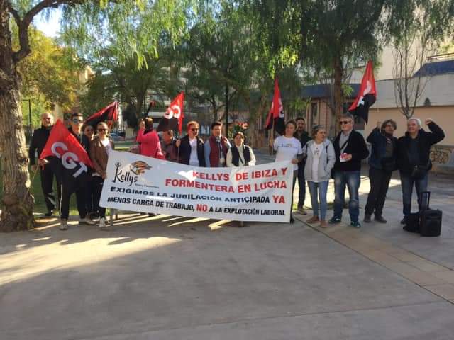 CgtIbiza's tweet photo. @CgtIbiza @RojoyNegro_CGT  Campaña de protesta por la ley de mutuas y bonus. https://t.co/U127C78Jnc