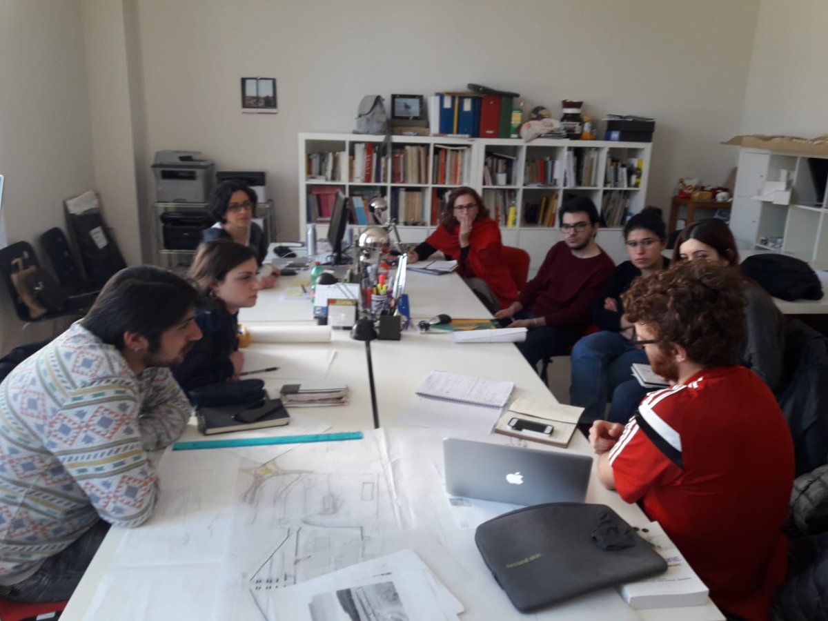 Suoni_Futuro's tweet photo. Work in progress per le installazioni sonore di UniBanda Sfr #Suonidelfuturoremoto #sfr #materarasilicata2019 #unibandasfr  #workinprogress  #installazionisonore #chiararizzi  #silvanakhutz https://t.co/EFjrYosTH6