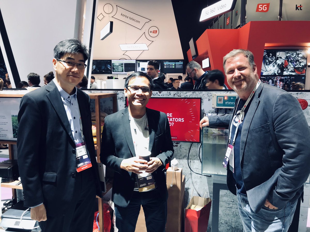 FishcoinNetwork's tweet photo. Great to attend Mobile World Congress and catch up with Fishcoin partners and collaborators Winjit and the GSMA. So many great initiatives and exciting tech such as eFishery and SingTel’s IoT. https://t.co/crp1f3SyRu