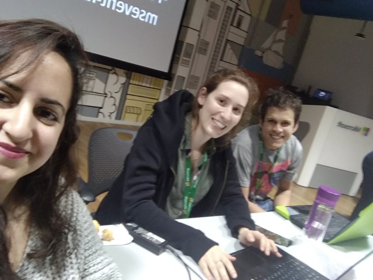 cbelle1234's tweet image. Competing at #googlehashcode 🦄😍