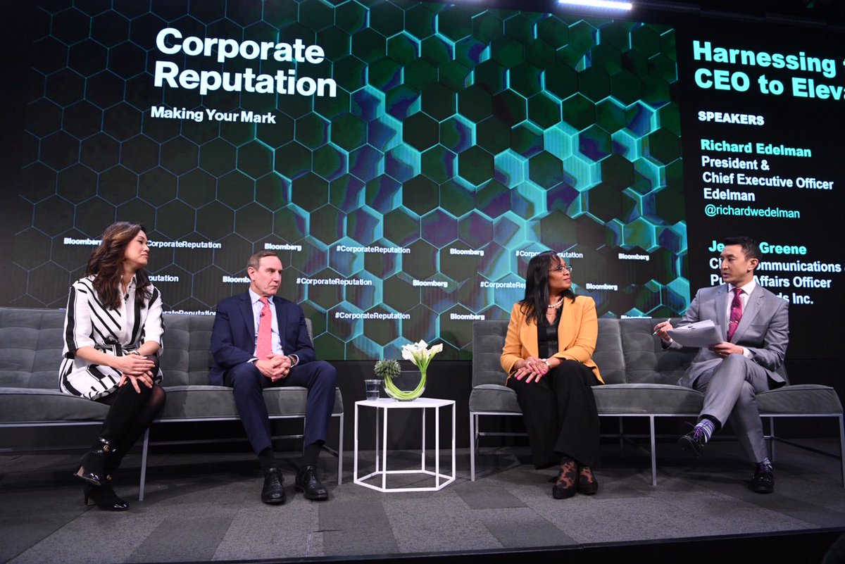BloombergLive's tweet image. .@RamyInocencio "Authenticity is a word that comes to mind for me. How do we ensure messages aren't canned?” @yumbrands Jerilan Greene, "Your actions have to match your words, you have to stay consistent. Across different channels, and different voices." #CorporateReputation