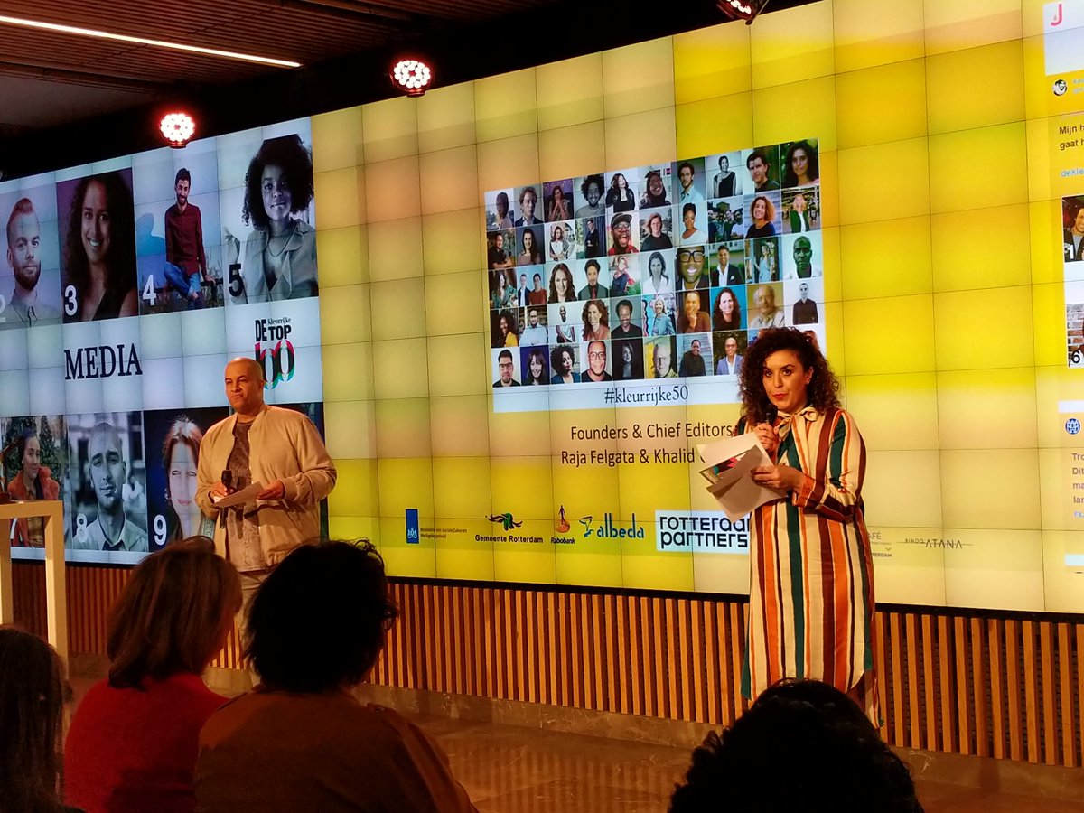 "Dit jaar kom je veel vluchtelingen tegen op onze lijst, wij noemen ze liever nieuwe Nederlanders. Zij zijn ook onderdeel van Nederland" @RajaFelgata 
#kleurrijke100