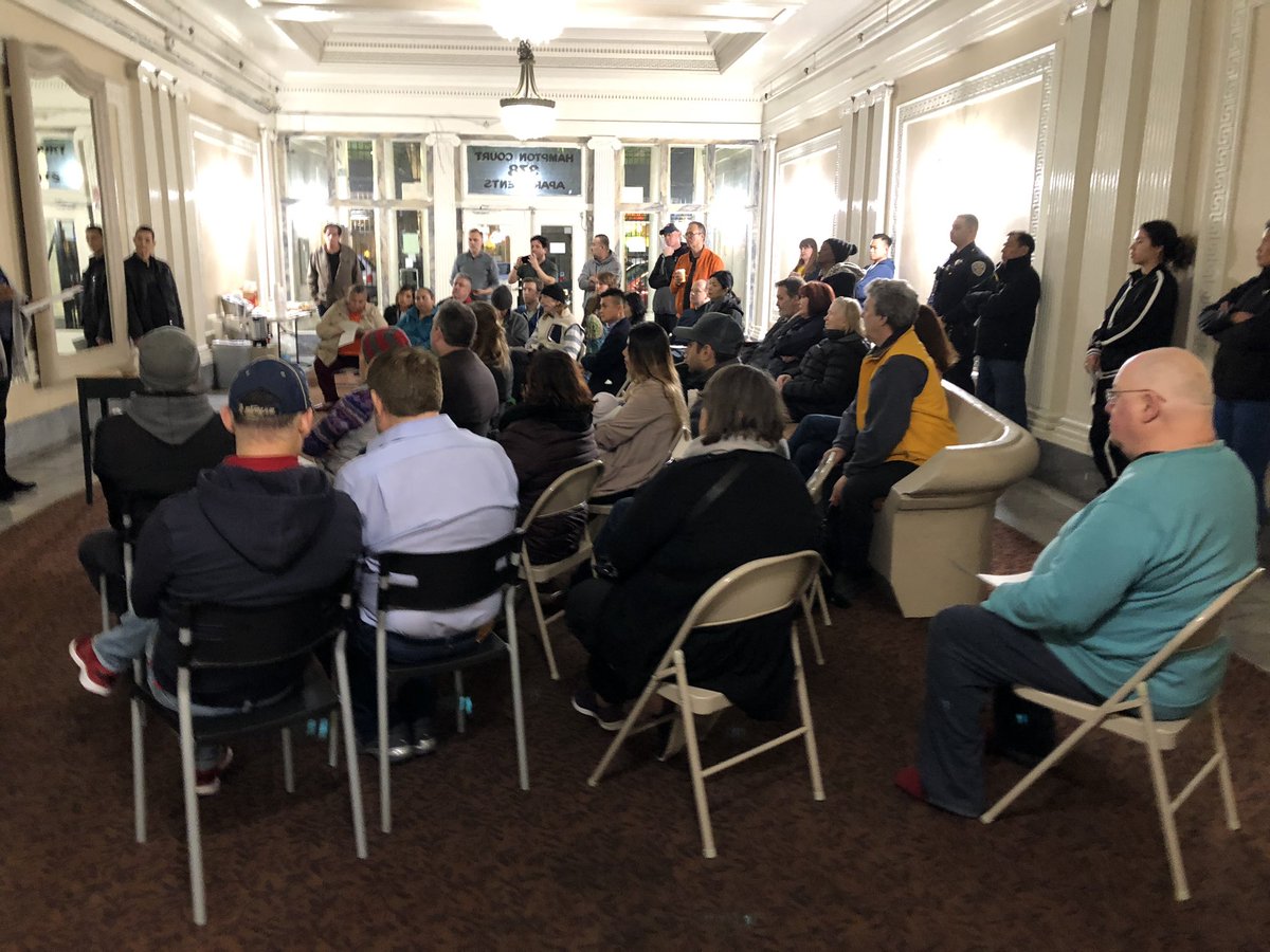 Hampton378's tweet photo. TL residents gather for a meeting on 02/27/19 with @SFPDTenderloin Captain Fabbri, Supervisor @MattHaneySF , @SFSAFE Art Campos, @TLCBD Simon Bertrand to  discuss drug dealing activities in the neighborhood. @watch_gate https://t.co/5ZAvSTKiXU