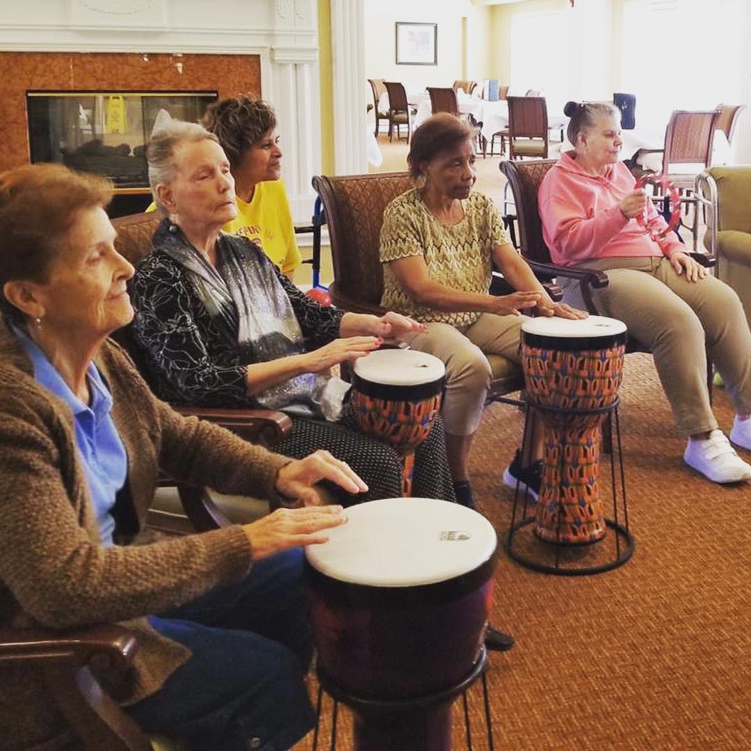 DrummingAround's tweet photo. Group drumming is a great way to promote wellness in seniors. Physical exercise, social interaction, emotional support, and new skill development are just some of the ways drumming programs can benefit seniors...all while having FUN! #drummingwithseniors #drummingforwellness https://t.co/JMgMF6dSEo