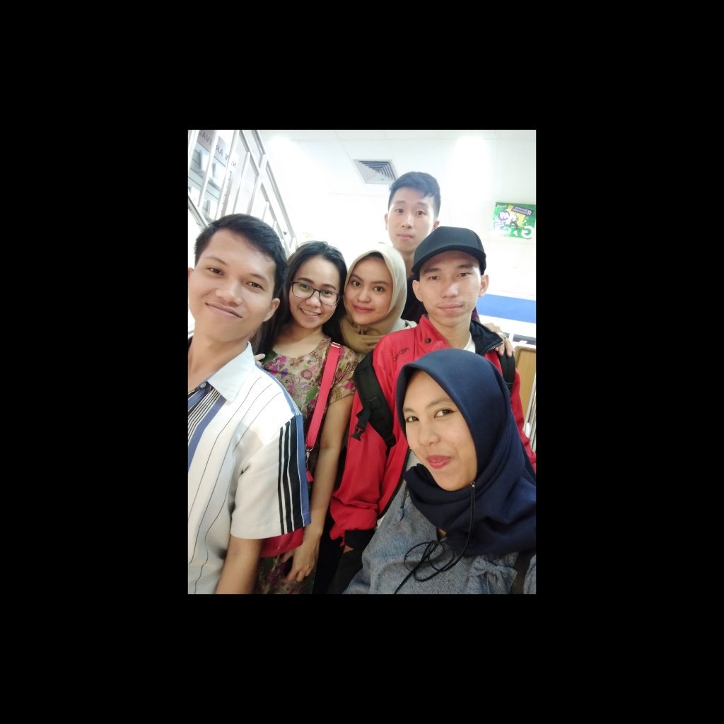 TiaWN10's tweet photo. 😊😊🙏🙏💓
#gramedia #2019TetapReceh  #campus #friendzoneseries https://t.co/gfy0hJX0Xp