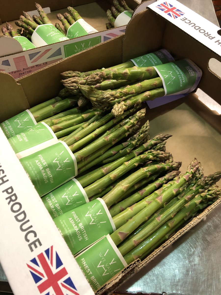 WyeValleyAsp's tweet photo. We have auctioned off the first of this years British asparagus to benefit our local children’s charity. https://t.co/Vk2ftLXfWB

The highest bid was for £35 per bunch, and in total we raised £2,000 to help local children in need of support when a loved one is seriously ill. https://t.co/KqIqh2OBSS