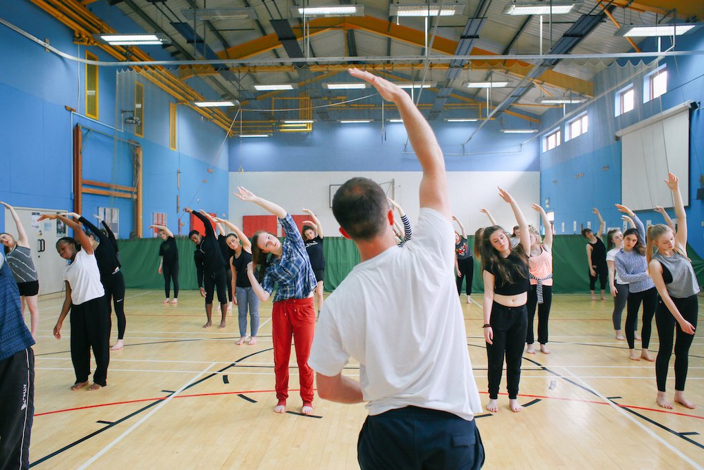 Dance_4's tweet photo. Book your FREE Centre for Advanced Training secondary school workshop. Led by a @Dance4CAT artist, workshops are two hours in length and take place during term time. Book here https://t.co/5WEsxwwpDY #centreforadvancedtraining #youthdance https://t.co/VRcycnuaGh