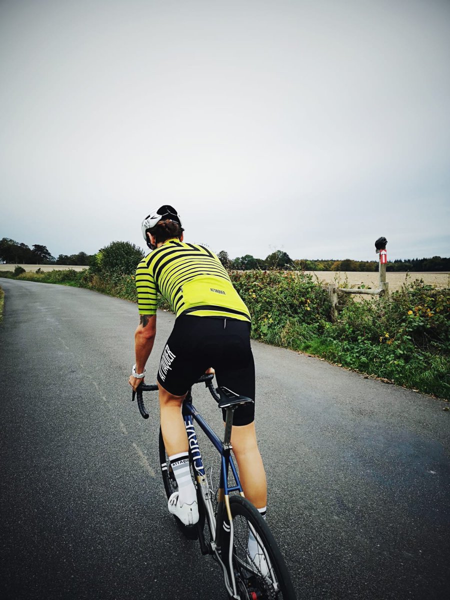 GIRO_Cycles's tweet photo. Kit for looking 👌 ALL DAY 💯 We have the last few sizes of the latest @attaquer All-Day range available in-store and online! The legends at @attaquer know how to make the boldest, coolest KITS 🥇 Check the range on our website https://t.co/U4cuuJulTk #Attaquer #BeYourAlterEgo https://t.co/URgnaQJsTs